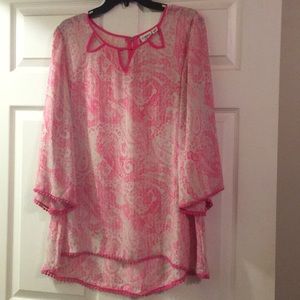 Gently used gorgeous blouse